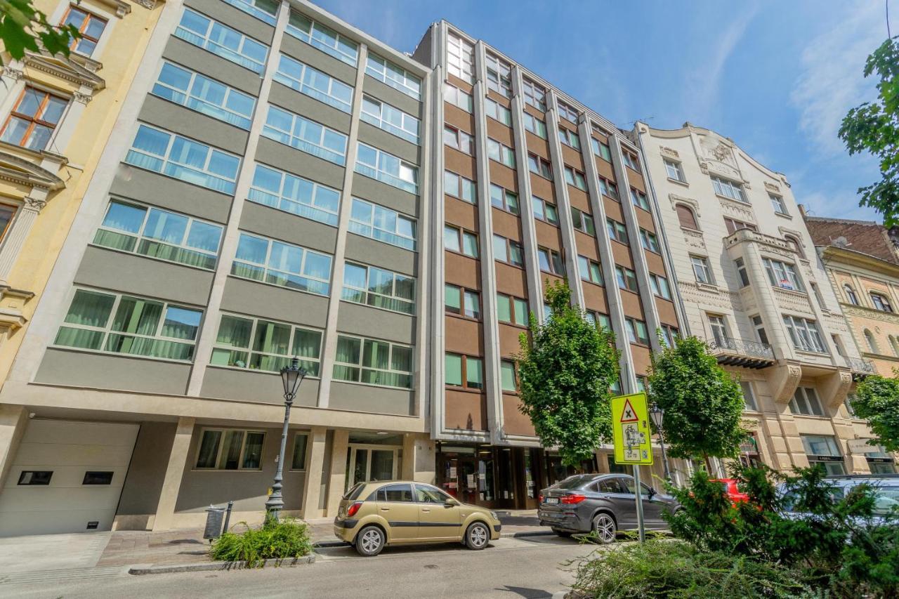 Downtown Apartment House Blue Budapest Exteriör bild