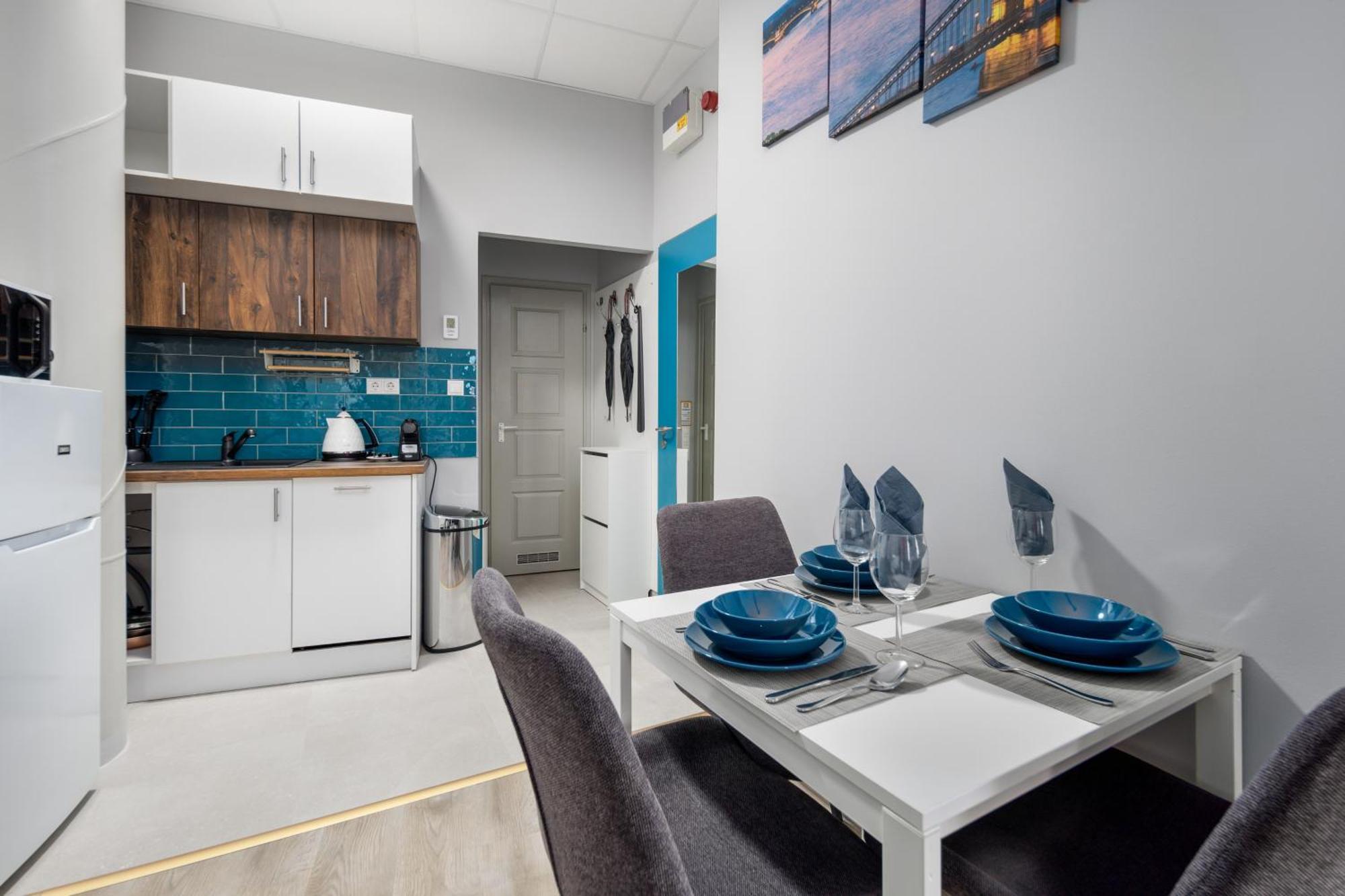 Downtown Apartment House Blue Budapest Exteriör bild